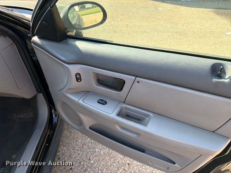 image for item DT3064 2003 Ford Taurus 