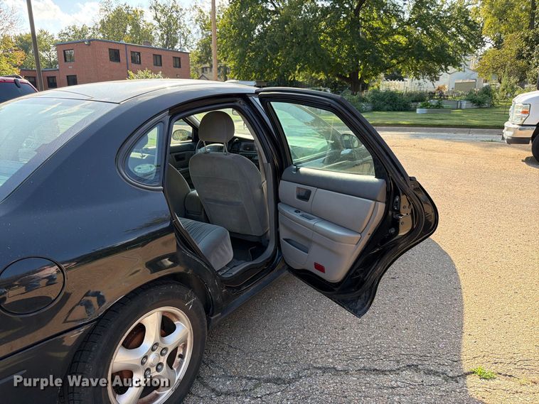 image for item DT3064 2003 Ford Taurus 