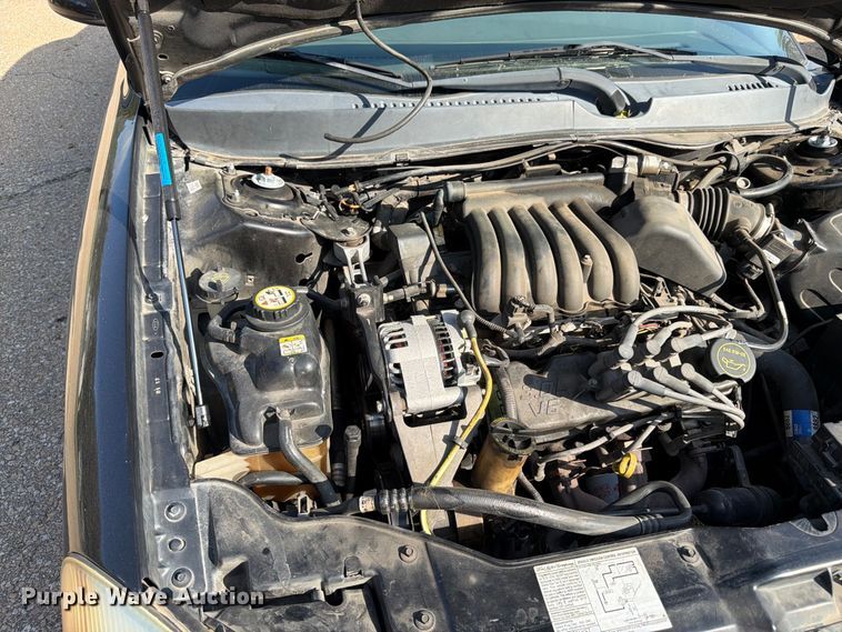 image for item DT3064 2003 Ford Taurus 