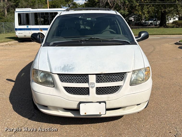 image for item DT3065 2003 Dodge Grand Caravan van