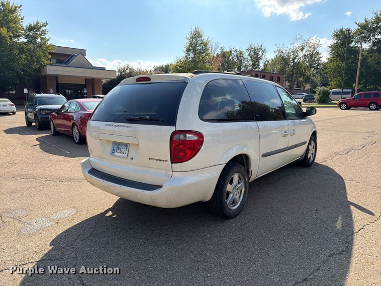 image for item DT3065 2003 Dodge Grand Caravan van