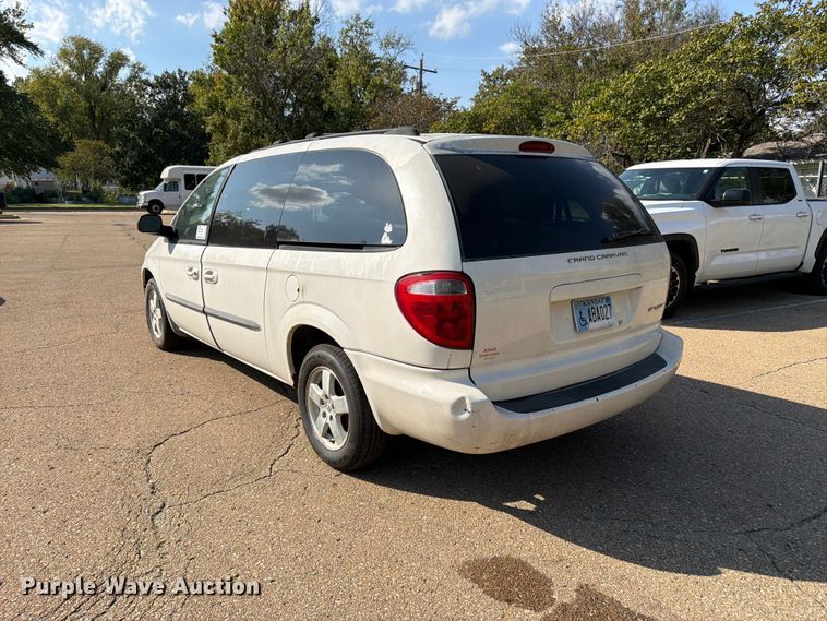image for item DT3065 2003 Dodge Grand Caravan van