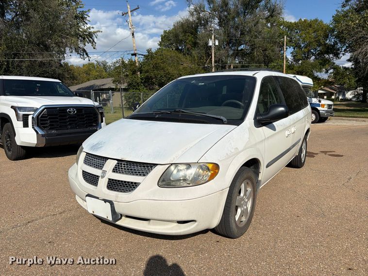 image for item DT3065 2003 Dodge Grand Caravan van