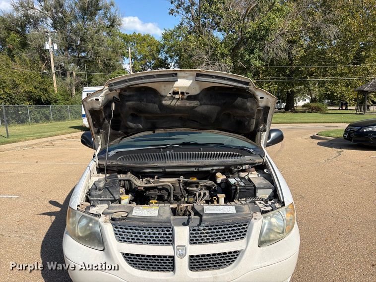 image for item DT3065 2003 Dodge Grand Caravan van