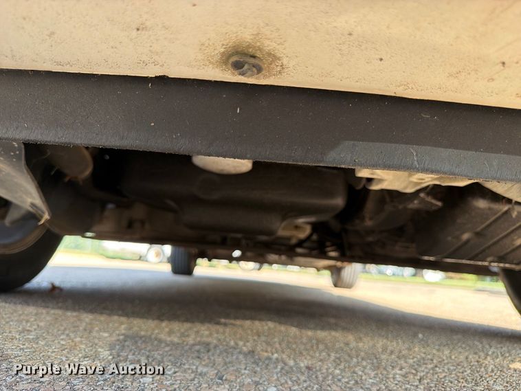 image for item DT3065 2003 Dodge Grand Caravan van