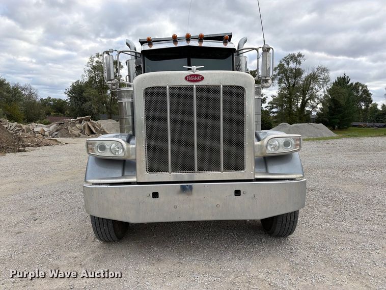 image for item DT3076 2012 Peterbilt 388 dump truck