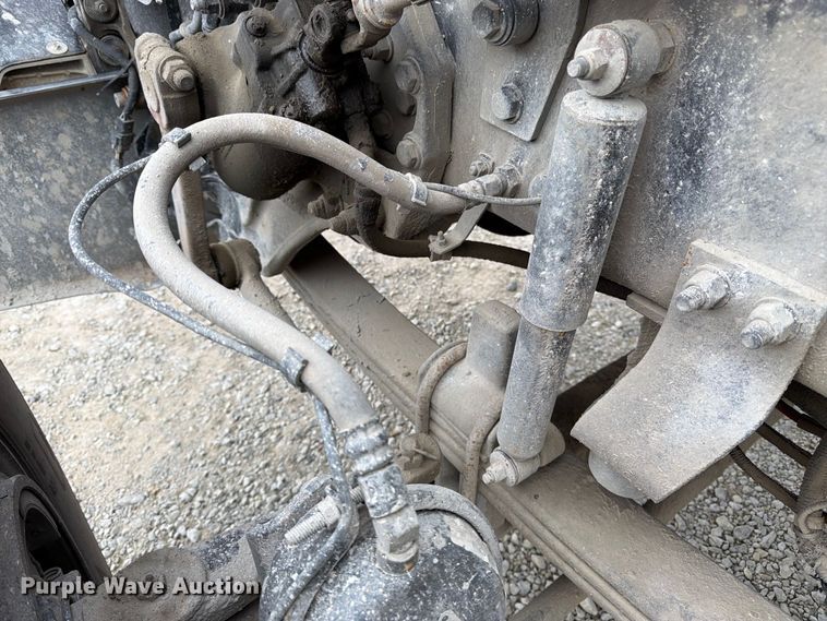 image for item DT3076 2012 Peterbilt 388 dump truck