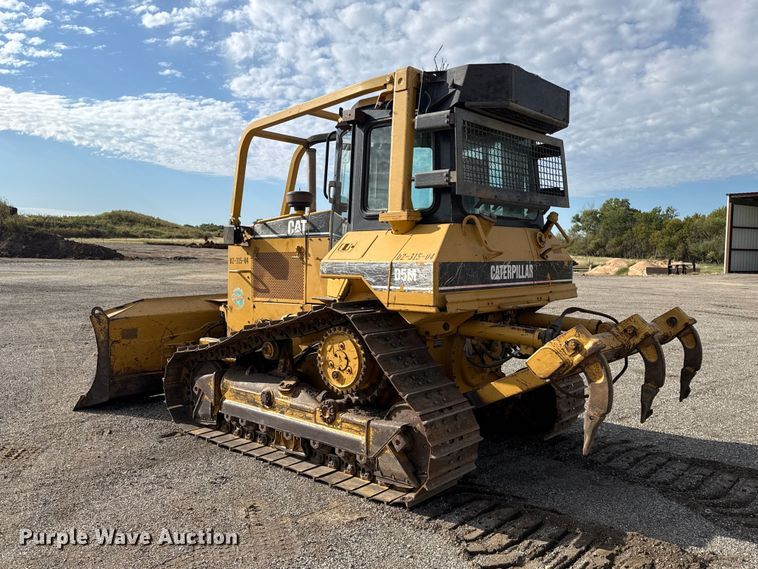 image for item DT6739 1998 Caterpillar D5M XL dozer