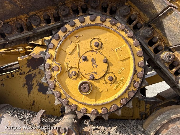image for item DT6739 1998 Caterpillar D5M XL dozer
