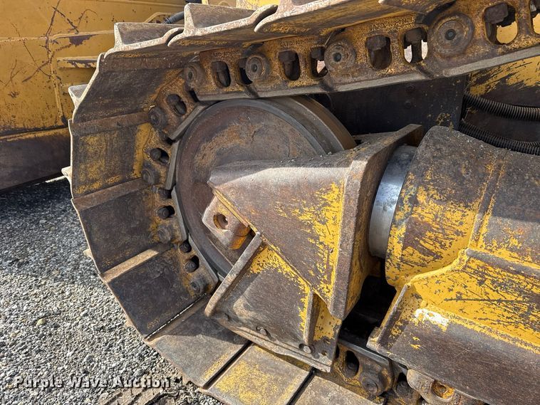 image for item DT6739 1998 Caterpillar D5M XL dozer