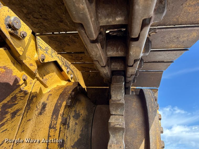 image for item DT6739 1998 Caterpillar D5M XL dozer