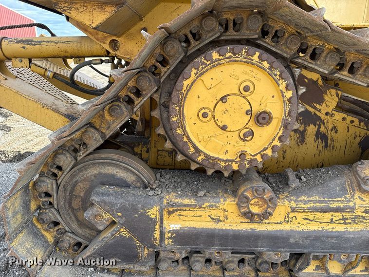 image for item DT6739 1998 Caterpillar D5M XL dozer
