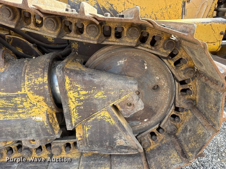 image for item DT6739 1998 Caterpillar D5M XL dozer