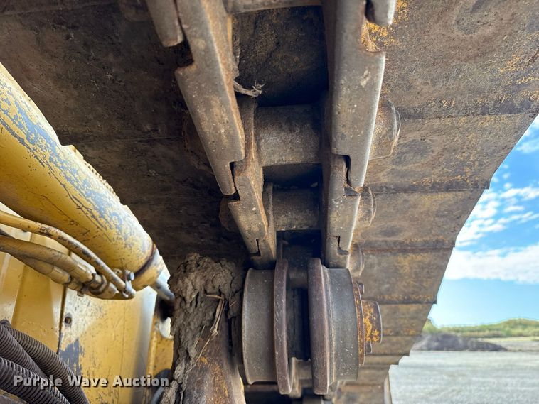 image for item DT6739 1998 Caterpillar D5M XL dozer
