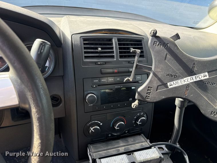 image for item DT6741 2009 Dodge Charger Police 