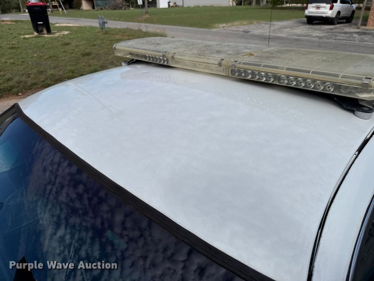 image for item DT6742 2005 Ford Crown Victoria Police Interceptor 