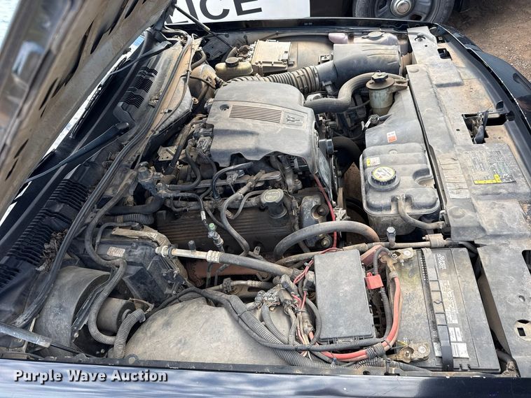 image for item DT6742 2005 Ford Crown Victoria Police Interceptor 