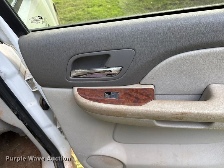 image for item DT6744 2007 Chevrolet Silverado 1500 Crew Cab pickup truck
