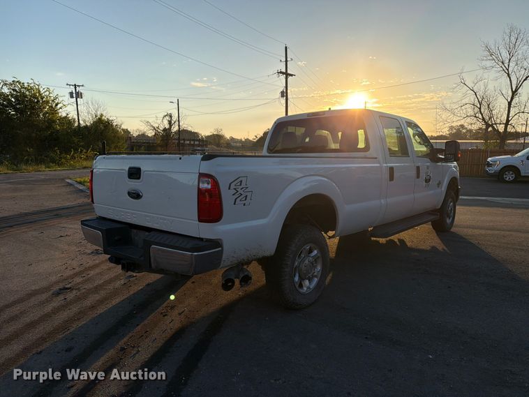 image for item DU1577 2014 Ford F350 Super Duty Crew Cab pickup truck