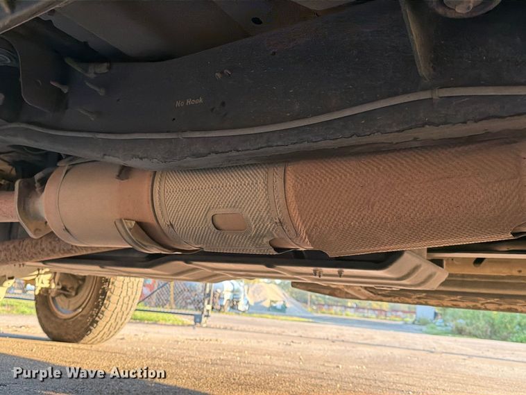 image for item DU1577 2014 Ford F350 Super Duty Crew Cab pickup truck