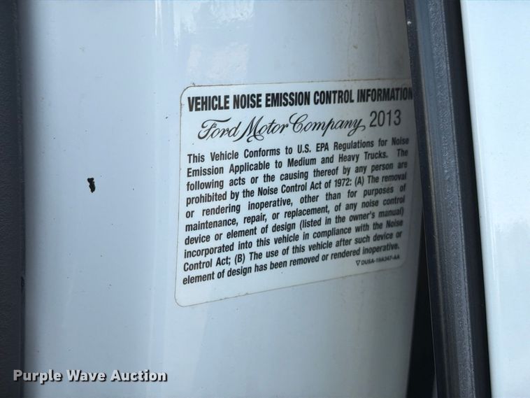 image for item DU1577 2014 Ford F350 Super Duty Crew Cab pickup truck