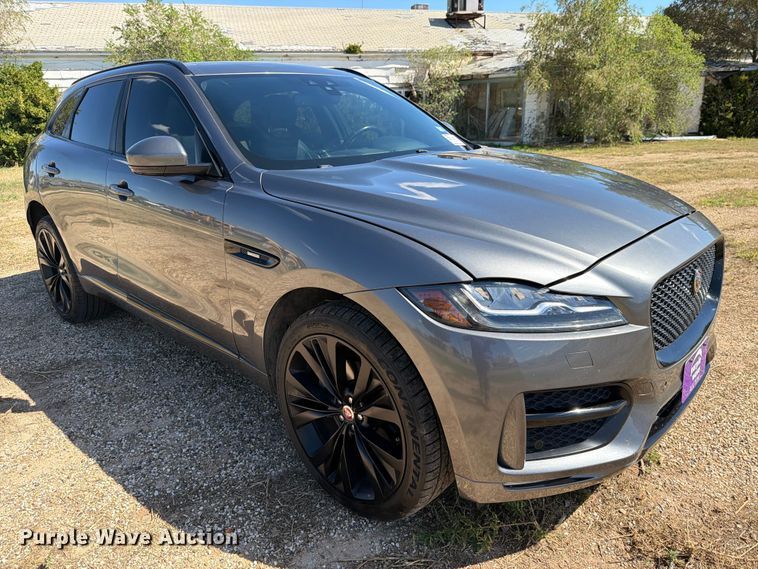 image for item DV8741 2017 Jaguar F-Pace SUV