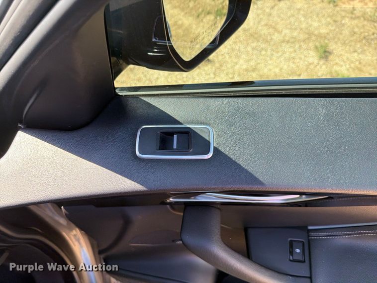image for item DV8741 2017 Jaguar F-Pace SUV