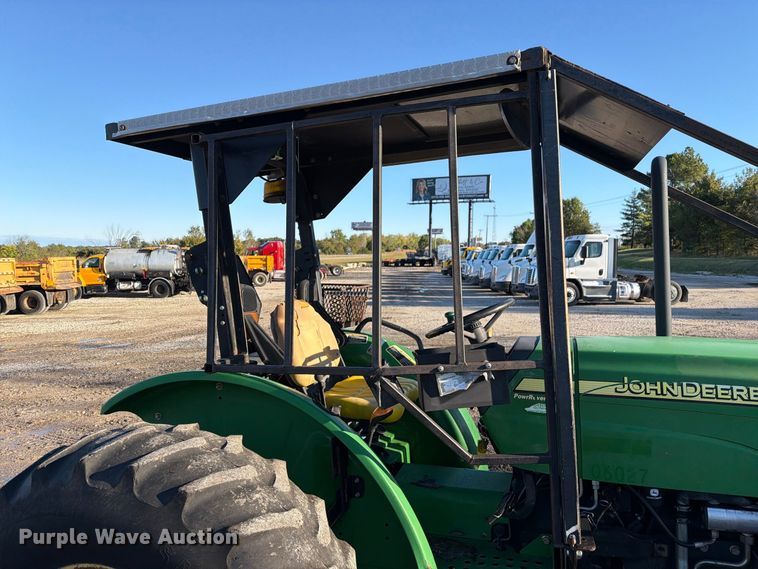 image for item DZ4944 John Deere 5325 MFWD tractor