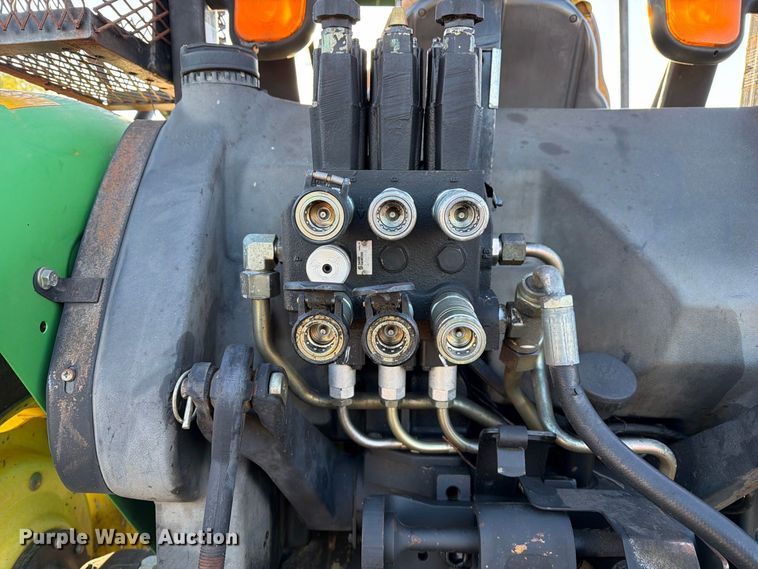 image for item DZ4944 John Deere 5325 MFWD tractor