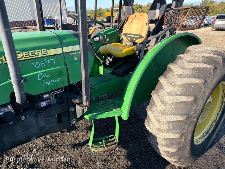 image for item DZ4944 John Deere 5325 MFWD tractor