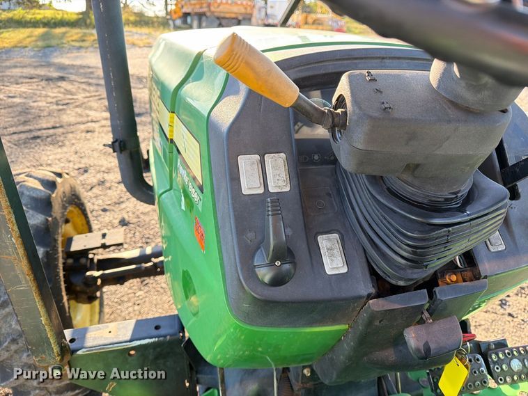 image for item DZ4944 John Deere 5325 MFWD tractor