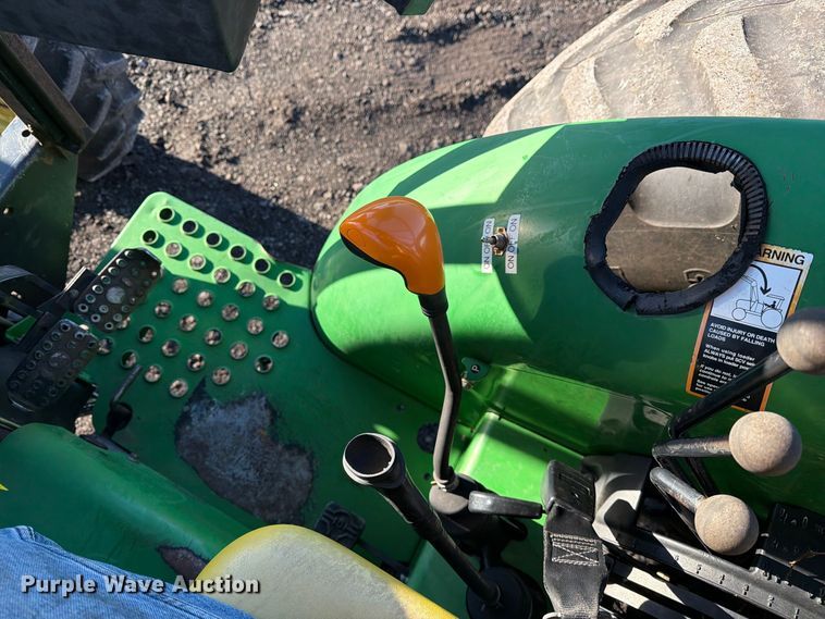 image for item DZ4944 John Deere 5325 MFWD tractor