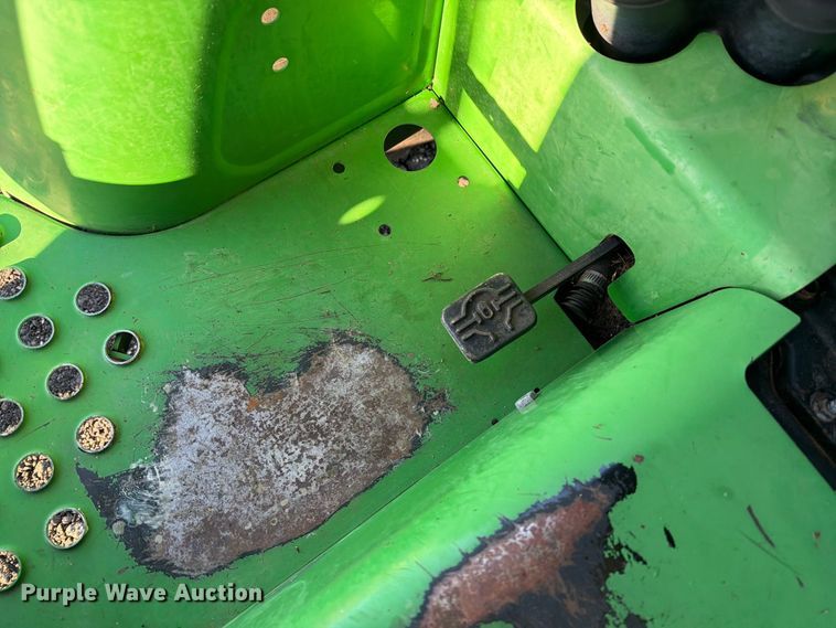 image for item DZ4944 John Deere 5325 MFWD tractor