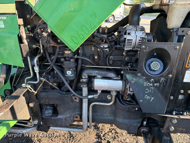 image for item DZ4944 John Deere 5325 MFWD tractor