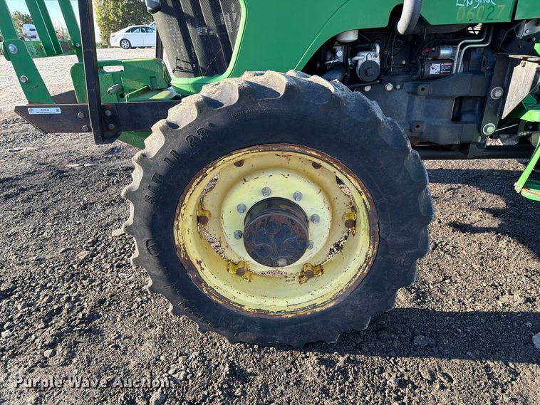 image for item DZ4944 John Deere 5325 MFWD tractor