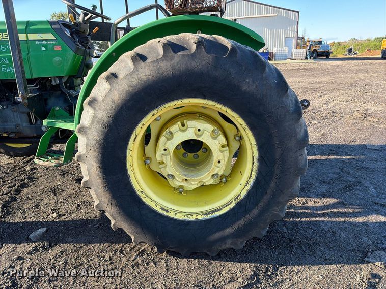 image for item DZ4944 John Deere 5325 MFWD tractor