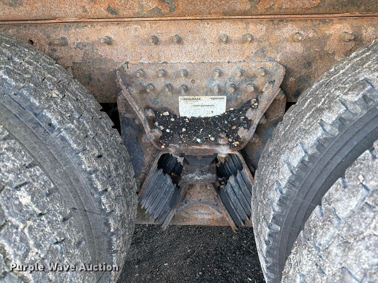 image for item DZ4946 2013 International 7500 dump truck