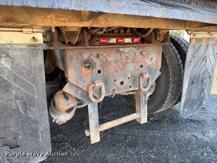 image for item DZ4946 2013 International 7500 dump truck