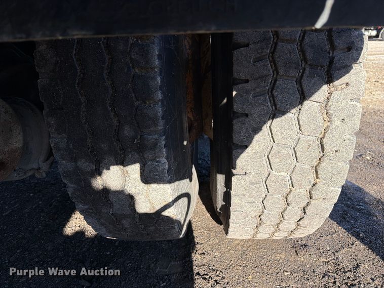 image for item DZ4946 2013 International 7500 dump truck