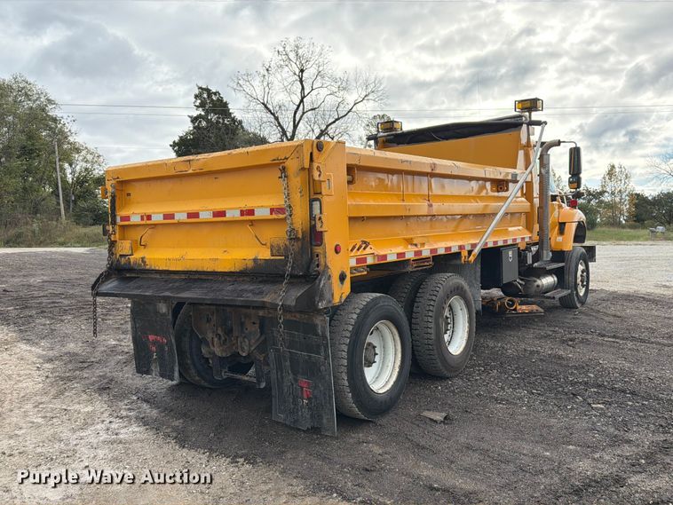 image for item DZ4947 2012 International 7500 dump truck