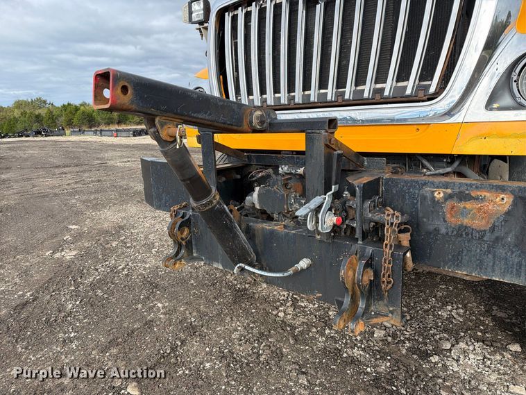 image for item DZ4947 2012 International 7500 dump truck