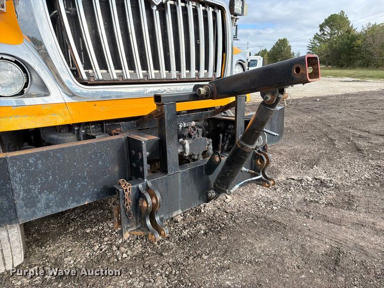 image for item DZ4947 2012 International 7500 dump truck