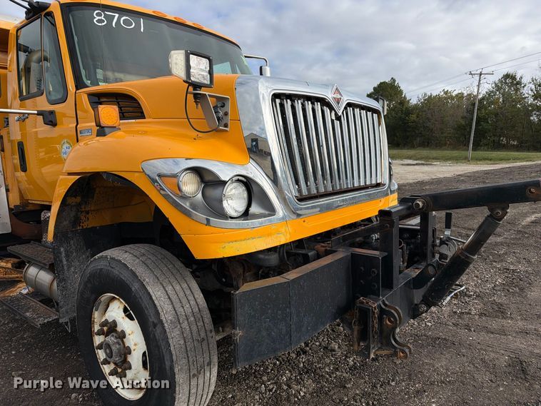 image for item DZ4947 2012 International 7500 dump truck