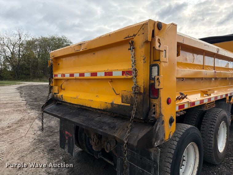image for item DZ4947 2012 International 7500 dump truck