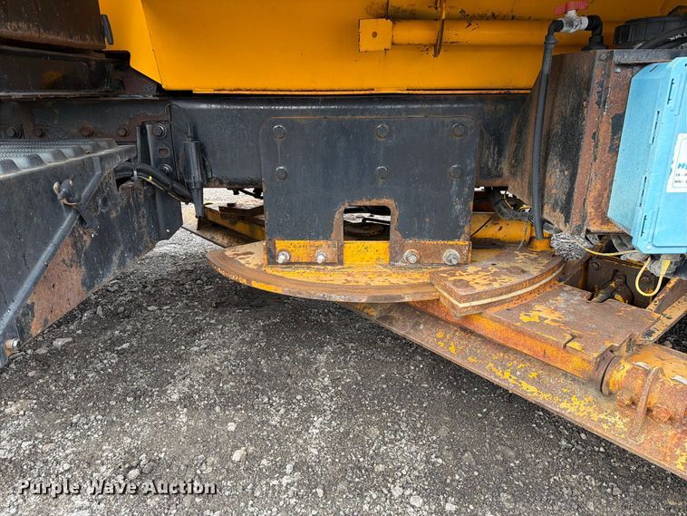 image for item DZ4947 2012 International 7500 dump truck