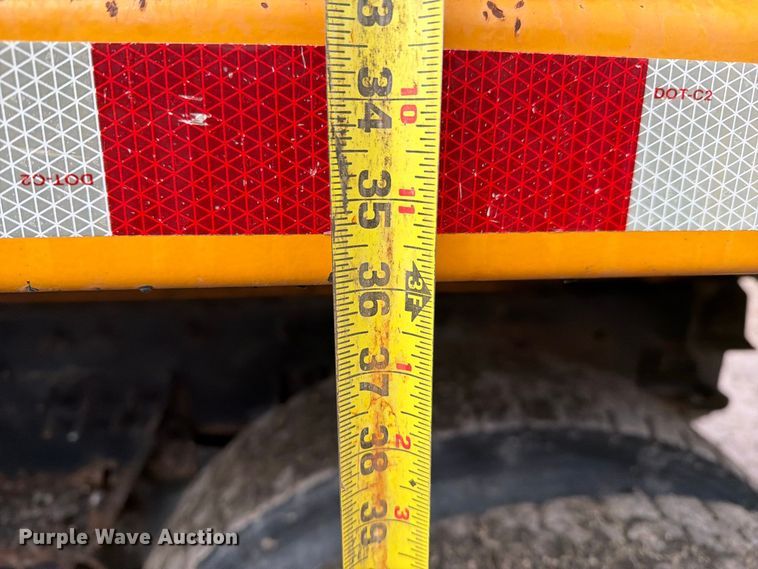 image for item DZ4947 2012 International 7500 dump truck