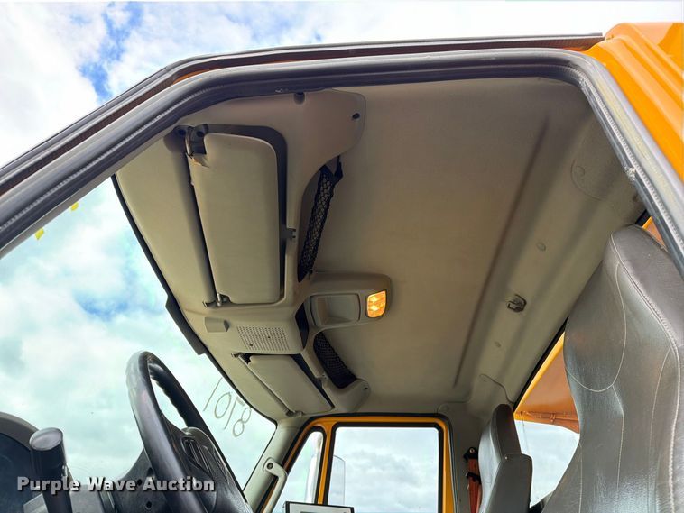 image for item DZ4947 2012 International 7500 dump truck