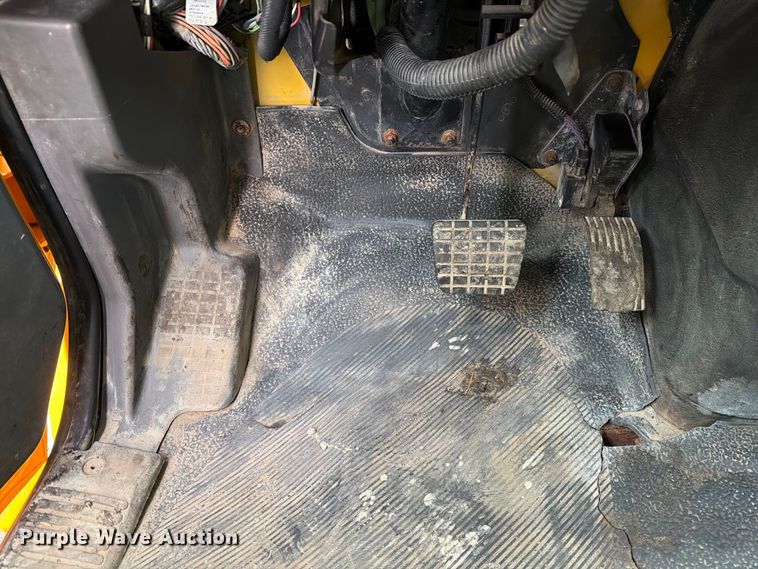 image for item DZ4947 2012 International 7500 dump truck