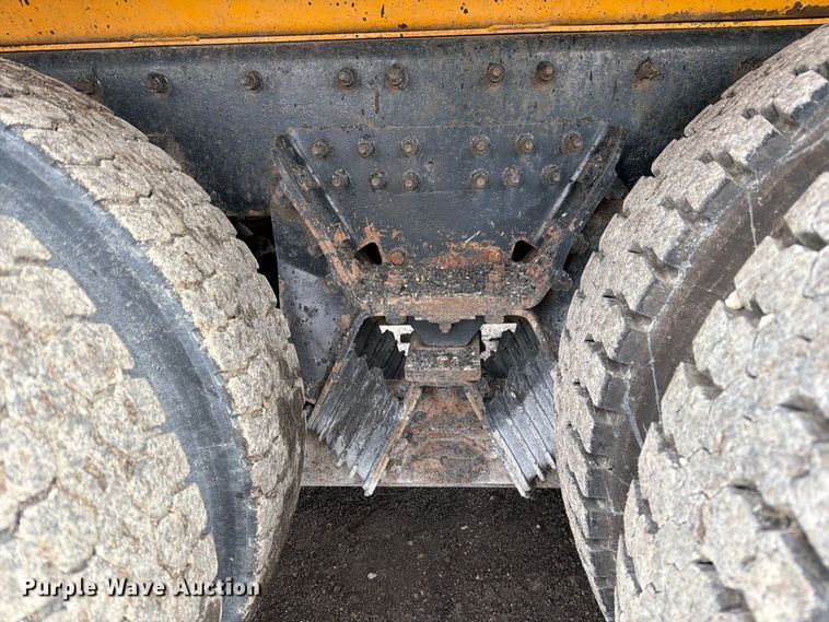 image for item DZ4947 2012 International 7500 dump truck