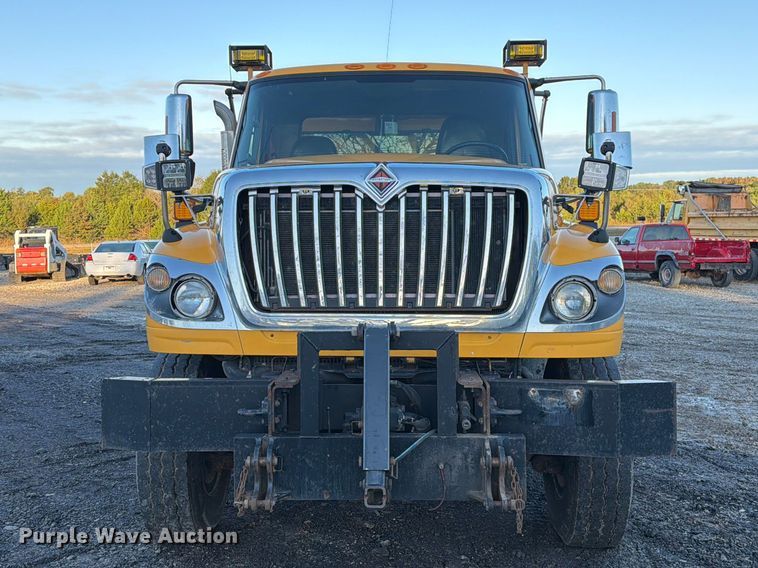 image for item DZ4948 2014 International 7500 dump truck